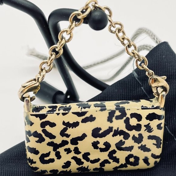 FENDI Leopard Print Enamel and Gold Mini-Purse Charm with Dustbag - Picture 2 of 7